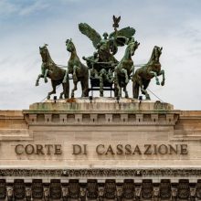Abuso di permessi sindacali: Cassazione conferma il licenziamento
