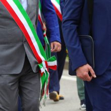 Ecco la classifica dei sindaci italiani più amati (e odiati) del 2025